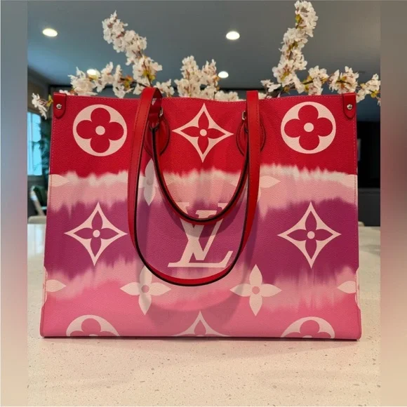 Louis Vuitton on the go - Picture 3 of 9